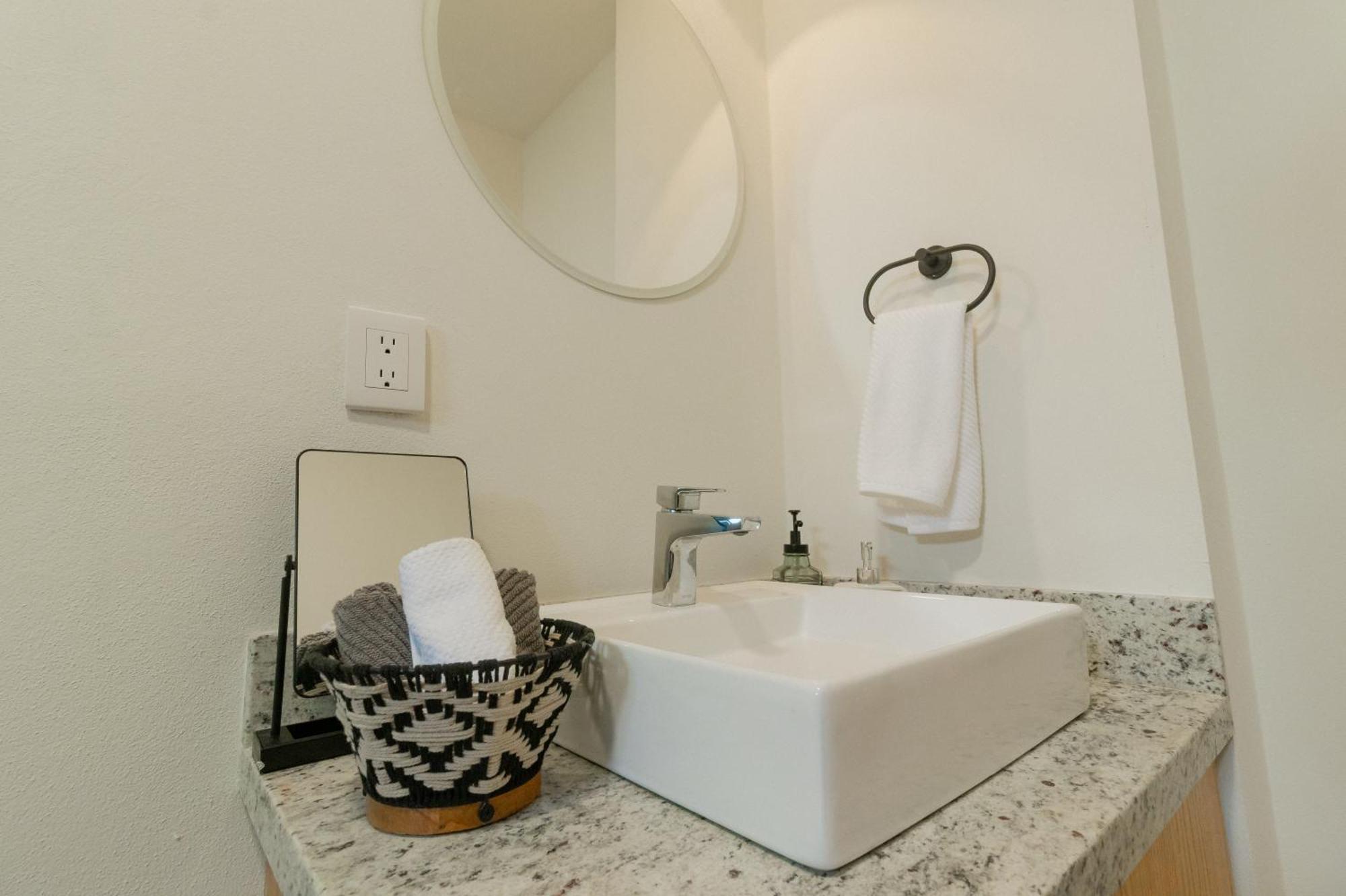 Cozy Apartment With Pool In Bacalar Center Экстерьер фото